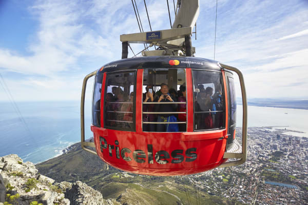 Cape Town Mega Pass (Autobús + entrada a 80 atracciones principales)